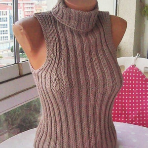 Beige summer Tanktop Womens Men Turtleneck Sleeveless, T shirt, Blouse Rib Ribbed hand Knit Knitted in ecru beige tan