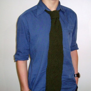 Hand Knit Necktie: Dark Green Wool Blend, Geometric Pattern
