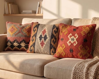 Juego de 3 fundas de almohada Kilim de yute tejidas a mano, juego de cojines geométricos rústicos tribales