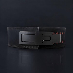 Front view for berserk lever belt without brand of sacrifice logo. Anime weightlifting belt for powerlifting.