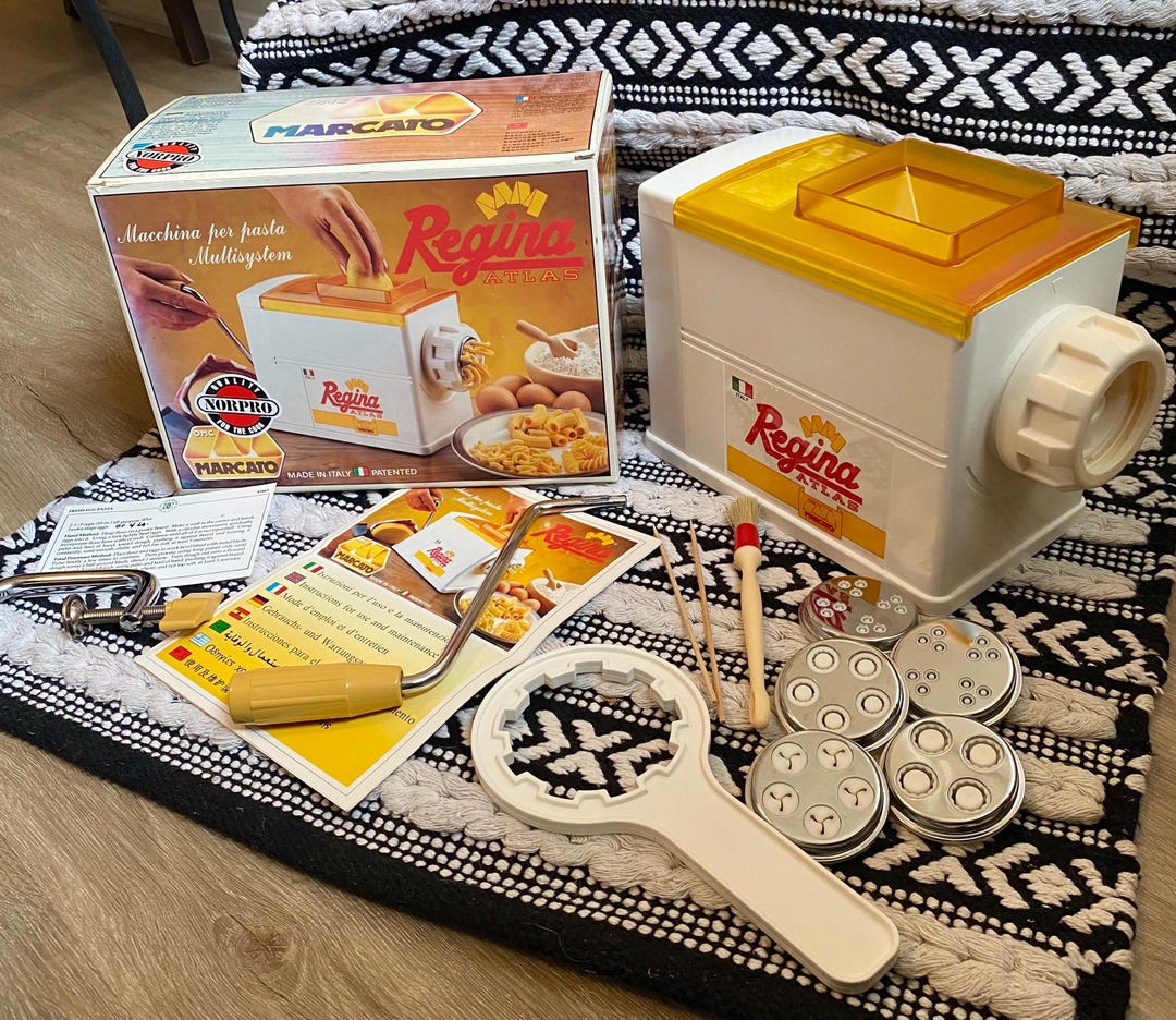 Regina Atlas by Marcato Manual Pasta Extruder Machine Italy