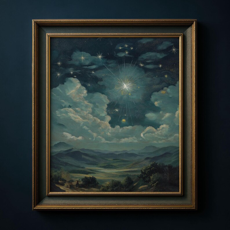 Puede incluir: Pintura al &oacute;leo enmarcada en oro que representa una escena del cielo nocturno. La obra muestra una estrella brillante con l&iacute;neas radiantes, rodeada de nubes y estrellas. El paisaje incluye colinas y &aacute;rboles, sobre un fondo azul oscuro.
