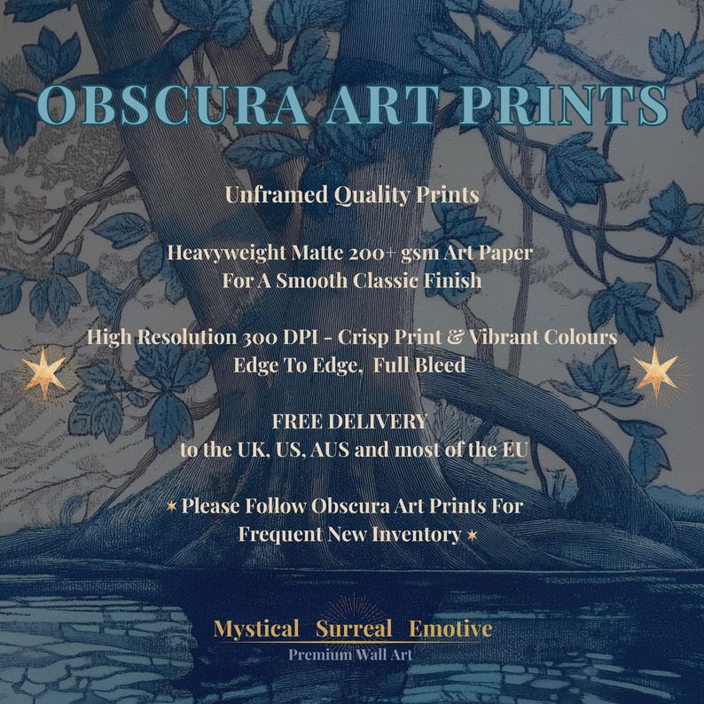 Puede incluir: Un anuncio de Obscura Art Prints, con una ilustraci&oacute;n en azul y blanco de un &aacute;rbol con texto superpuesto. El texto destaca caracter&iacute;sticas como papel mate de alto gramaje, alta resoluci&oacute;n y la frase &laquo;Mystical Surreal Emotive&raquo;.