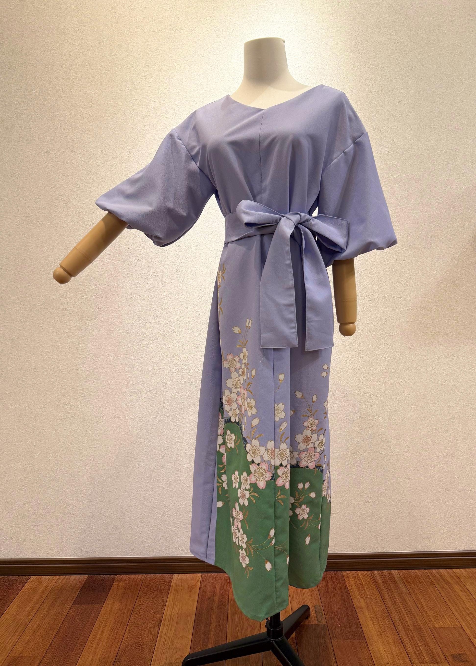 what is summer cocktail dress Casual Blue Midi with Floral Print Blue Floral / Large Size:W40/34