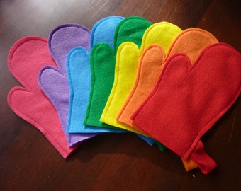 Felt Toy Oven Mitt - Pretend Play Food