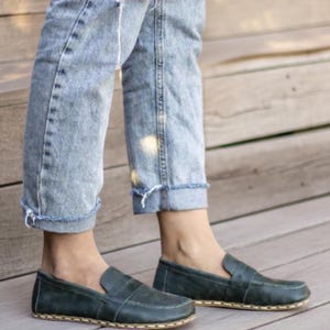 Handmade Green Barefoot Penny Loafers for Women, Barefoot Zero Drop Grounding Shoes, Green Natural Leather Earthing Shoes