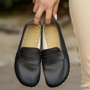 Handmade Black Leather Barefoot Loafers: Women's Zero Drop Earthing Shoes