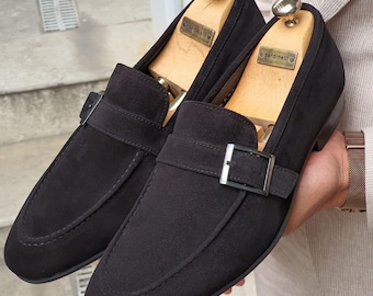 Zwarte suède loafers voor heren - instapschoenen met gesp - casual en geklede loafers - Sardinelli-schoenen