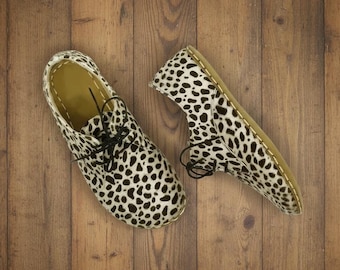 Handmade Cheetah Print Leather Oxfords: Women's Barefoot Lace Up Earthing Shoes