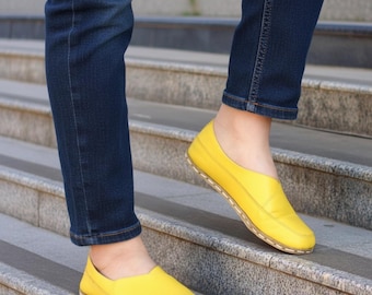Women Barefoot Flats