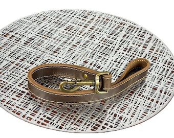 Correa de tráfico para perros de cuero genuino: correa de control corta de 45 cm, correa de entrenamiento ancha y duradera.
