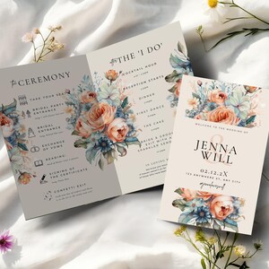 ダスティブルーとピーチの花柄のウェディングプログラムテンプレート、印刷可能なウェディングセレモニープログラム、編集可能なCanvaテンプレート