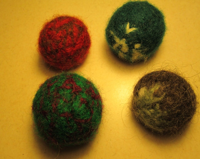 Set of 4 Wool Cat Toy Balls by Suzannesstitches Wool Cat Toy Etsy