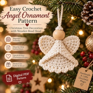 Pode incluir: Um enfeite de anjo em crochê com cabeça de conta de madeira natural e corpo de fio cor de creme. O texto diz: Easy Crochet Angel Ornament Pattern, Christmas Tree Decoration with Wooden Bead Head, Beginner Friendly, Step-by-Step Instructions, Quick & Easy Christmas Project, Perfect for Gifts & Decor, Digital PDF Pattern, Handmade A Little Christmas Magic.