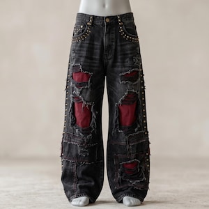 Schwarze Oxblood Gothic Baggy Jeans Unisex, Nieten Denim Hose mit weitem Bein, Distressed Punk Patchwork Hose, Besticktes Alt Streetwear Outfit