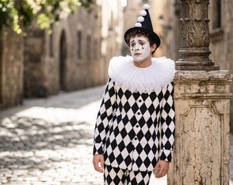 Zestaw strojów Harlequin na zamówienie, czarno-biały kostium klauna w stylu vintage, strój do teatru Commedia dell'arte, kostium cyrkowy dla dorosłych z tiulową falbaną