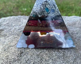 Orgonietpiramide (groot)