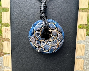 Rodin-hanger orgonite spiraal