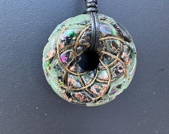 Rodin Coil Orgonite Pendant, B10