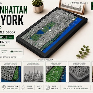 Könnte beinhalten: Ein 3D-Manhattan New York Stadtplan STL-Modellpaket für den 3D-Druck. Das Design zeigt ein detailliertes graues Stadtbild mit einem grünen Central Park und blauem Wasser. Text beinhaltet 3D MANHATTAN NEW YORK CITY MAP, 1:10000 SCALE und STL BUNDLE.