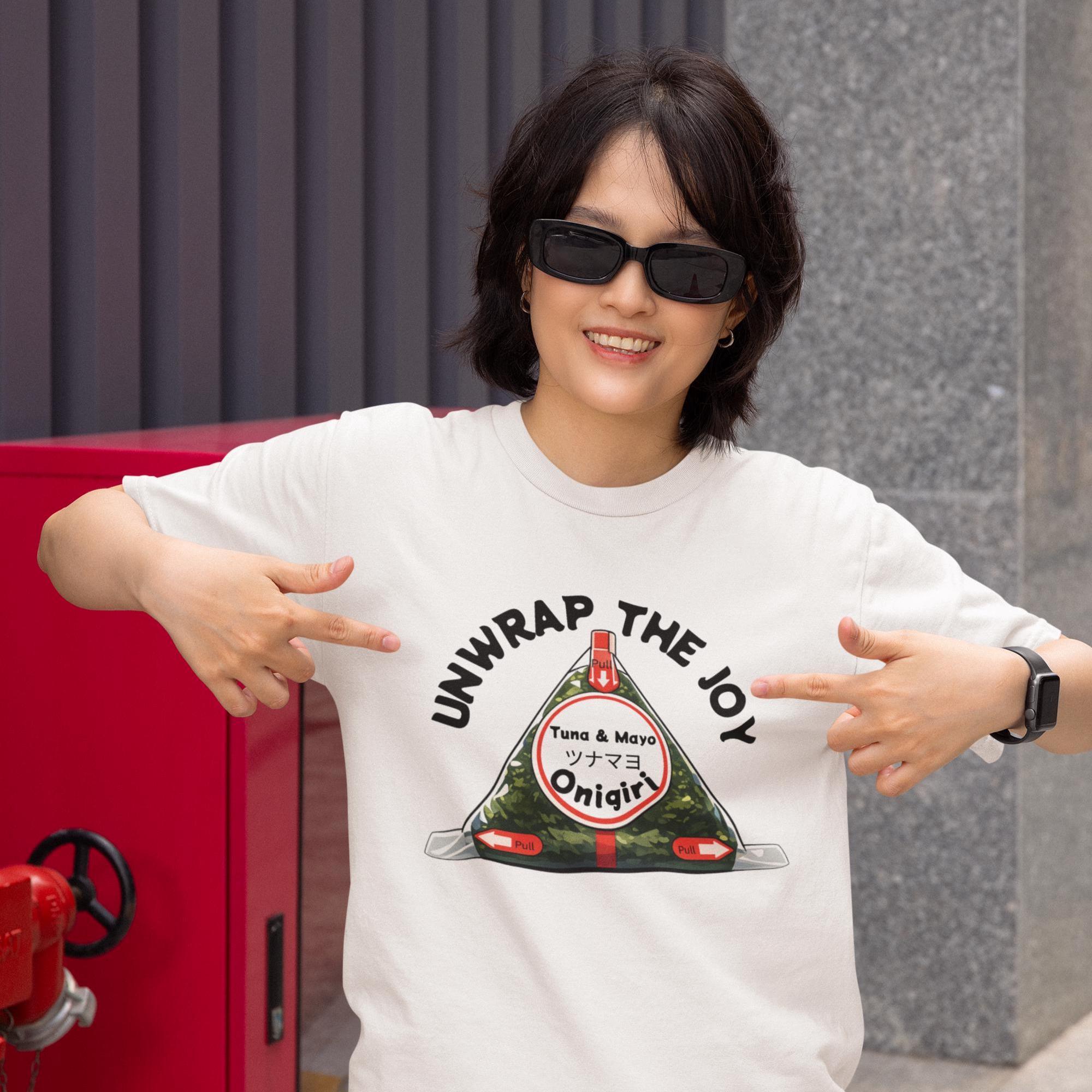 Japanese 7/11 T Shirt - Etsy Canada