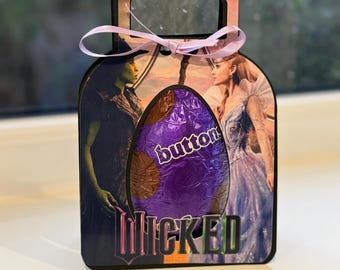 Wicked personalised Easter egg Holder