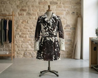 Abrigo largo de piel de vaca hecho a mano, estilo bohemio western, con pelo.