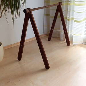 Babygym, houten babyspeelgym Walnut