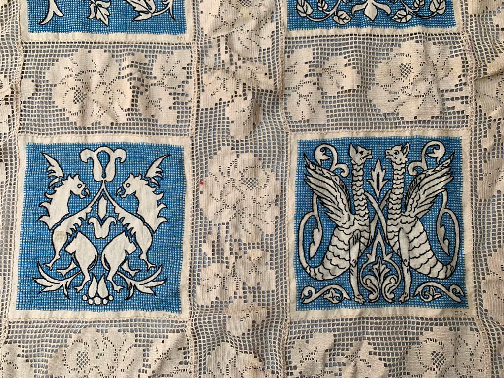 28 Crochet Tablecloth Patterns with Doilies, Lace, and Table Runners 18 French Lace Tablecloth Crochet Pattern