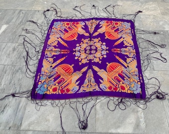 Vintage Piano Scarf, Silk Scarf, Manila Scarf, Woman Accessories, Taj Mehal Shawl, Tablecloth Textile, Wall Hanging Textile, 106 x 106 cm