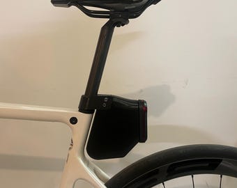 Toolbox aero [FRAME] avec support Garmin Varia 515