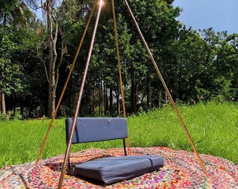 Pirámide de meditación Nubian de cobre ligero, versión portátil, base de 4 pies