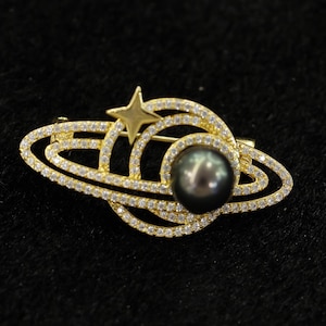 Tahitian Black Pearl Brooch with Saturn & Gold Plated Design, Handmade Star Theme Pin for Women, Elegant Jewelry for Bride, Gift for Her