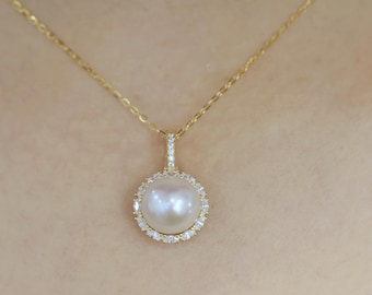 Collar con halo de perlas de agua dulce, 10–11 mm, plata de ley chapada en oro de 18 quilates, colgante desmontable