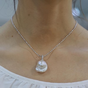Handmade Baroque Pearl Drop Necklace, Elegant Minimalist Pearl Necklace for Women, Dainty Jewelry for Everyday Wear, Gift for Her