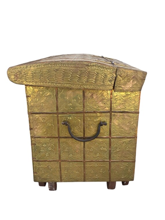 vintage copper & wood chest View 2