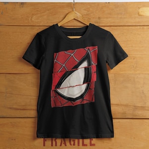 Camiseta com estampa de olhos do Homem-Aranha: Camiseta unissex de super-herói