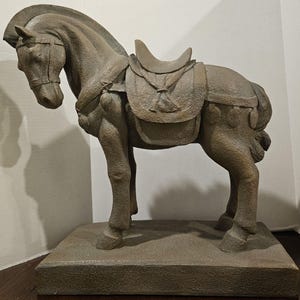 アメリカ　20年前　Attila's Original Repro　馬　彫刻 Attila's Sculpture - Etsy