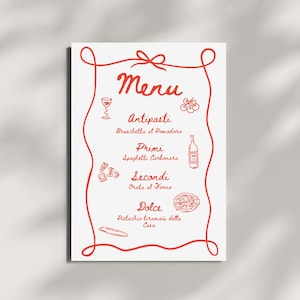 Op de afbeelding: Een rood en wit menu met een handgeschreven menu voor een Italiaans restaurant. Het menu bevat voorgerechten, pasta, vis en dessert. Het menu is versierd met rood touw en een strik.