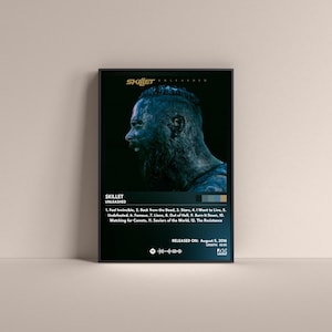 Peut inclure: Une pochette d'album noire et bleue avec le visage d'un homme au centre. L'album est intitulé "Skillet Unleashed" et porte la mention "Released On: August 5, 2016".