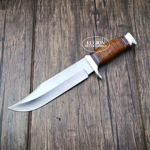 Custom Made D2 Tool Steel Full Tang Hunting Camping Bushcraft Bowie Knife With Leather Sheath, Bes Men Collectible Gift For Him