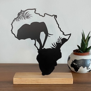 Afrikanische Safari Metall Tischdekoration, Elefant Silhouette in Afrika Karte, Wildlife Schreibtisch & Regal Ornament, Bücherregal Statue, Tischskulptur