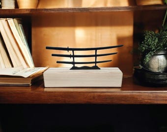 Samurai Katana Tabletop Decor, Japanese Sword Stand Bookshelf Art, Japan Desk Statue