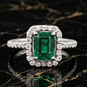 Vintage Octagon  Emerald Engagement Ring in 925 Sterling Silver, Antique Green Gemstone Statement Ring for Women, Anniversary Gift For Her