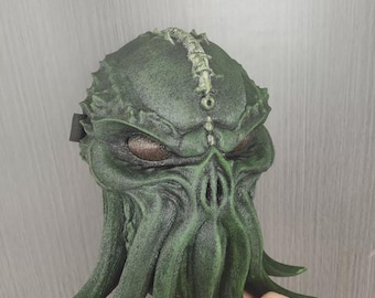 Creepy Handmade Cthulhu Mask - Lovecraftian Tentacle Monster Mask, Halloween Cosplay & Unique Horror Fan Gift