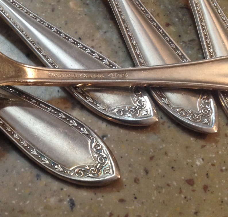 Vintage Oneida Sheraton Flatware Teaspoon Silverplate 6 Piece 1910 Set