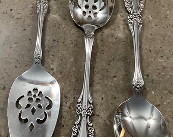 Vintage Oneida Raphael Stainless 3 Piece Serving Pierced Spoon Pie ServerFork Spoon Ladle Flatware Set