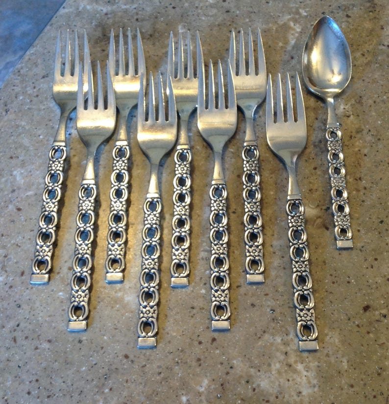 Vintage Oneida Applique Stainless Flatware Salad Fork 8 Piece Filler Set