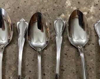 Vintage Oneida Deluxe Chateau 5 O'Clock Stainless Spoon 6 Piece Flatware Set