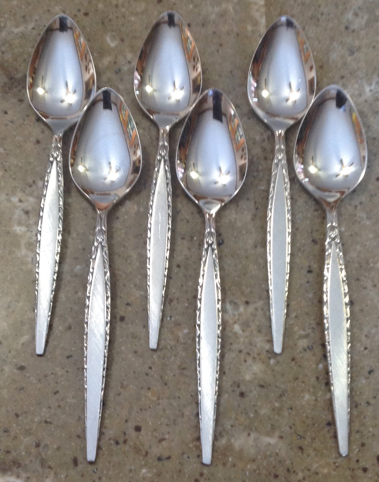 Oneida Community VENETIA Stainless Burnished & Glossy Silverware Flatware CHOICE Oneida Community VENETIA Stainless Burnished & Glossy Silverware Flatware CHOICE